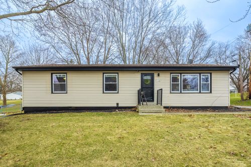 455 Marian Dr, Valparaiso, IN, 46385 | Card Image