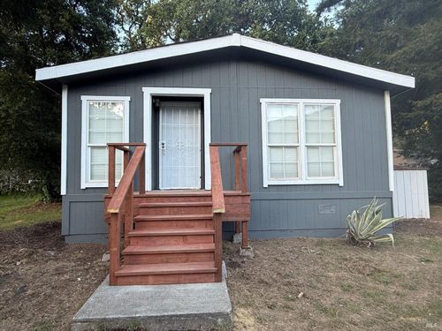 5168 W State Highway 20, Upper Lake, CA, 95485-9513 | Card Image