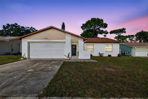 105 Lotus Cir, SAFETY HARBOR, FL, 34695-4717 | Card Image