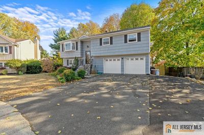 11 Thornton Court, House other with 4 bedrooms, 3 bathrooms and null parking in South Plainfield NJ | Image 3