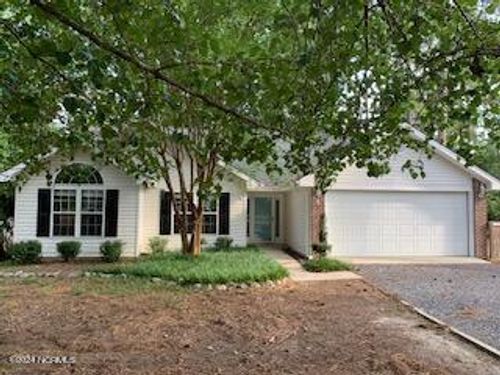 6 Red Cedar Ln, Pinehurst, NC, 28374-6918 | Card Image