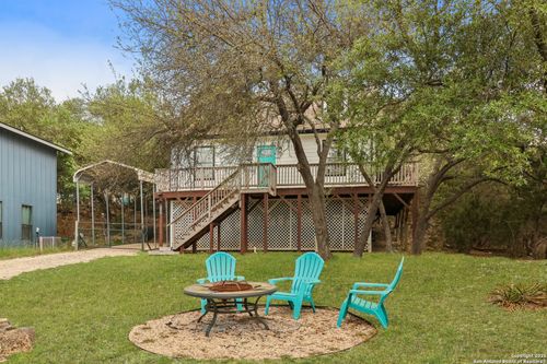208 Woodridge, Canyon Lake, TX, 78133-2567 | Card Image