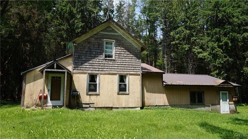 7125 County Route 17, Lacona, NY, 13083-4108 | Card Image