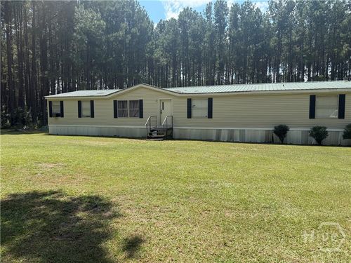 152 Creekside Way, Metter, GA, 30439-7504 | Card Image