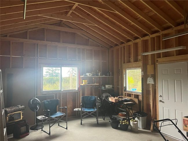 inside garage | Image 23
