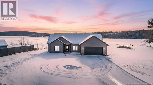 723 Rte 105, Nackawic, NB, E6G1V4 | Card Image