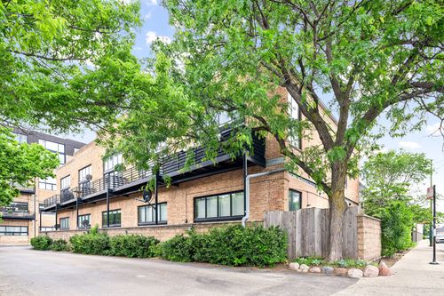 101-2620 N Clybourn Ave, Chicago, IL, 60614-1029 | Card Image