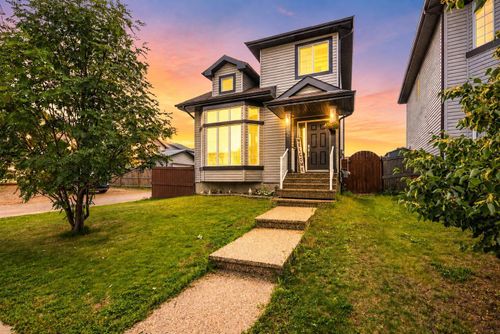 162 Chestnut Way, Fort Mcmurray, AB, T9K0M7 | Card Image