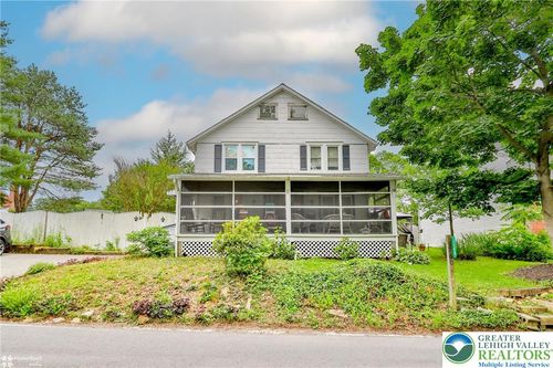 1756 Scherersville Rd, Allentown, PA, 18104-9781 | Card Image