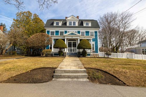 10 Ridge Rd, Concord, NH, 03301-3010 | Card Image