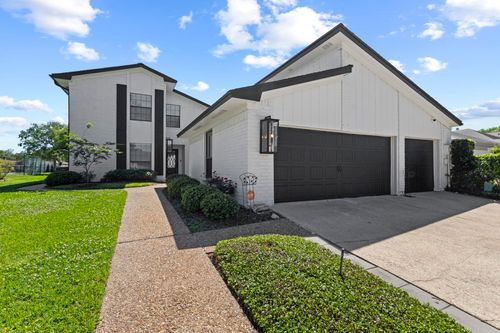 6655 Woodridge St, Beaumont, TX, 77706-4242 | Card Image