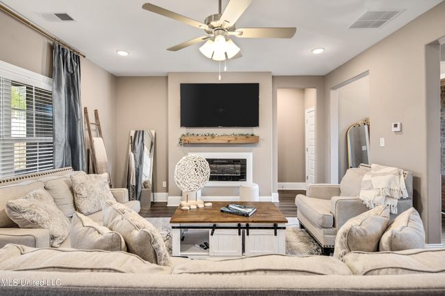 017-4611 Bonne Terre Dr-MLS Version | Image 5