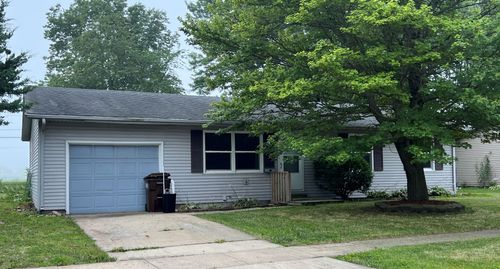 1036 Avenue E, Rochelle, IL, 61068-1925 | Card Image