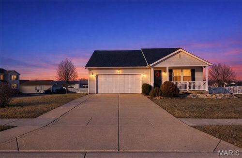 251 Mill Stone Dr, Moscow Mills, MO, 63362-2528 | Card Image