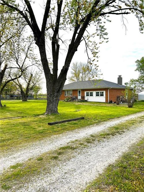 220 W John St, Milo, MO, 64767-7100 | Card Image