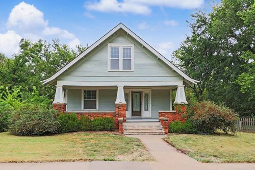 612 N Maple St, Peabody, KS, 66866-1226 | Card Image