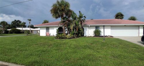 441 Rubens Dr E, NOKOMIS, FL, 34275-3561 | Card Image