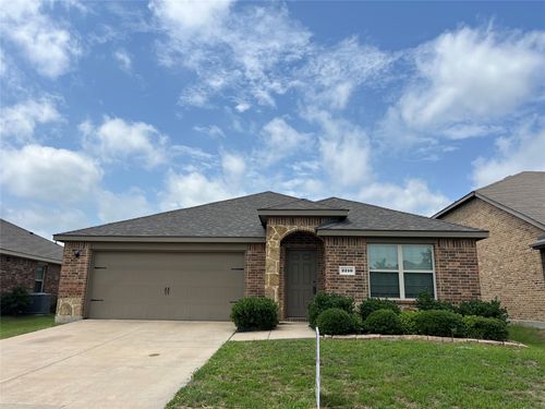 2210 Tombstone Dr, Forney, TX, 75126 | Card Image