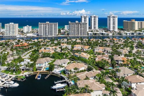 1426 Commodore Way, Hollywood, FL, 33019-5061 | Card Image