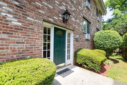 apt-x-16 Scenic Dr, Croton On Hudson, NY, 10520-1716 | Card Image