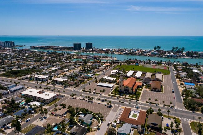 340 83 Rd Ave, House other with 2 bedrooms, 1 bathrooms and null parking in ST PETE BEACH FL | Image 33