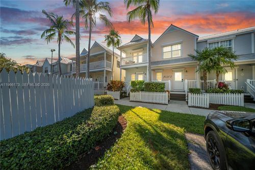 5036 Sunset Village Dr, Duck Key, FL, 33050 | Card Image