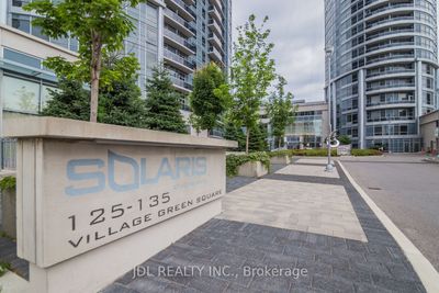 3211 - 125 Village Green Sq, Condo with 2 bedrooms, 2 bathrooms and 1 parking in Toronto ON | Image 3