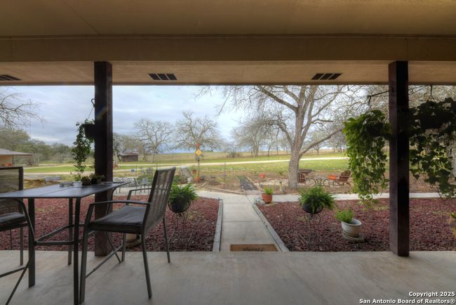172 Home Pl, House other with 3 bedrooms, 2 bathrooms and null parking in Adkins TX | Image 26