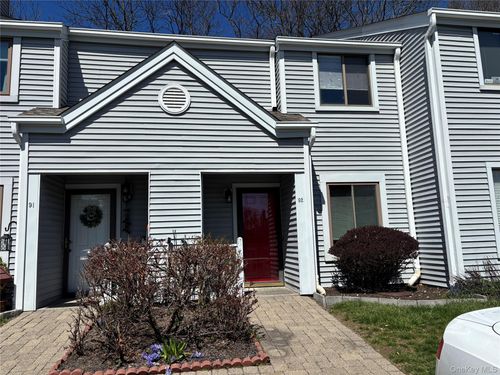 92 Lake Ridge Cv, Mohegan Lake, NY, 10547-1223 | Card Image