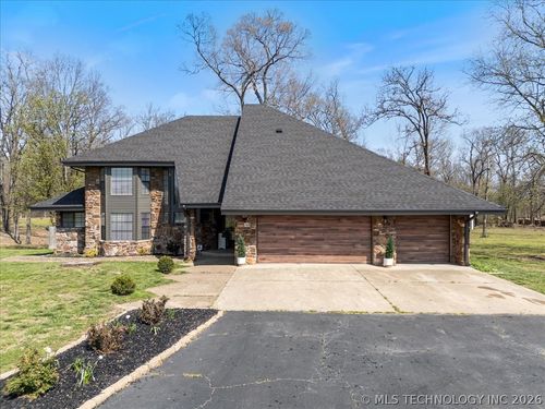 469267 W Hwy 100, Stilwell, OK, 74960 | Card Image