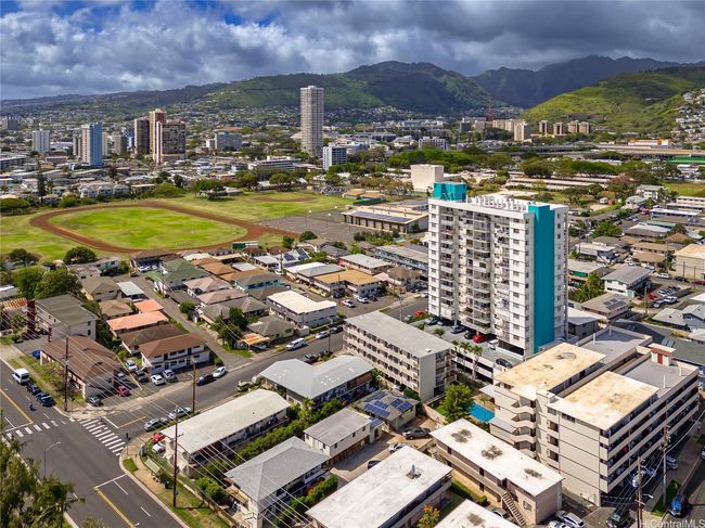 Building located off Date St & near Iolani & UH | Image 25