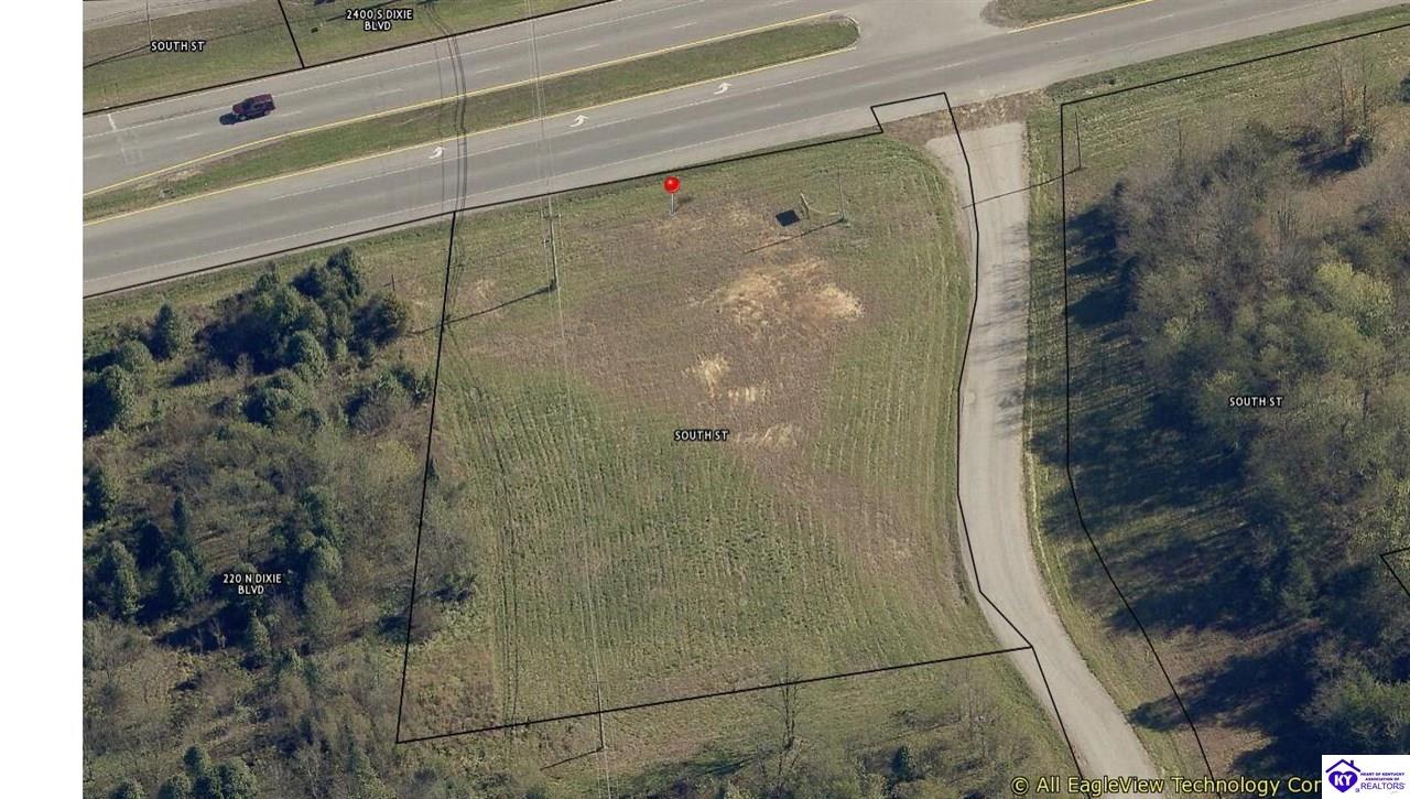 Land in Radcliff