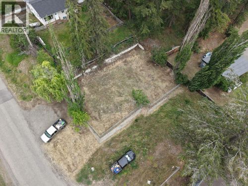 206 Rowat Rd, Williams Lake, BC, V2G2X2 | Card Image