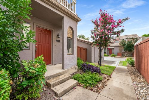 apt-235-4242 N Capistrano Dr, Dallas, TX, 75287-4041 | Card Image