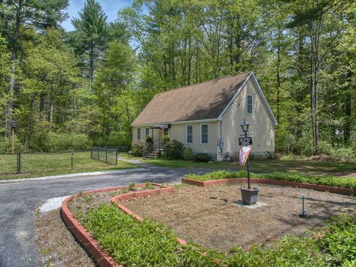 267 Carlisle Rd, Bedford, MA, 01730-1536 | Card Image