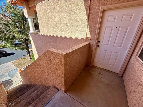 unit-423-2925 Wigwam Pkwy, Henderson, NV, 89074-2872 | Card Image