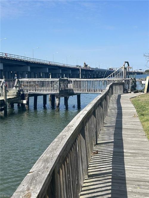 apt-e-835 Little Bay Ave, Norfolk, VA, 23503-1470 | Card Image