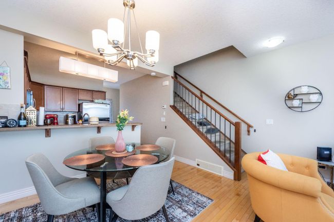 5 - 156 Rockyledge View Nw, Home with 2 bedrooms, 2 bathrooms and 2 parking in Calgary AB | Image 9