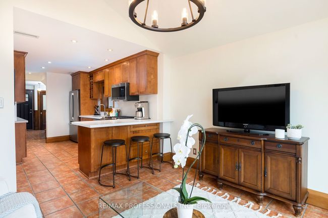 27 Larkin Ave, House other with 4 bedrooms, 2 bathrooms and null parking in Toronto ON | Image 15