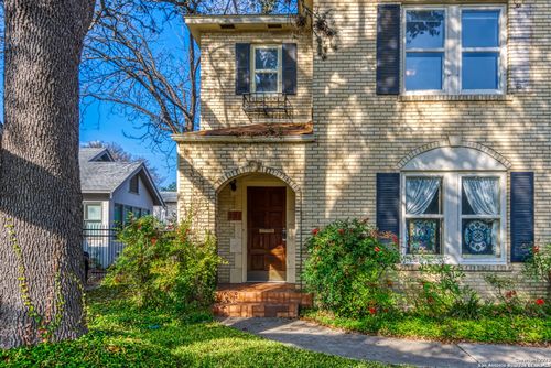 2-251 Rosewood Ave, San Antonio, TX, 78212-5235 | Card Image