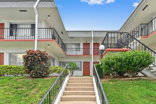 206-3120 Cynthia Lane, Lake Worth Beach, FL, 33461 | Card Image