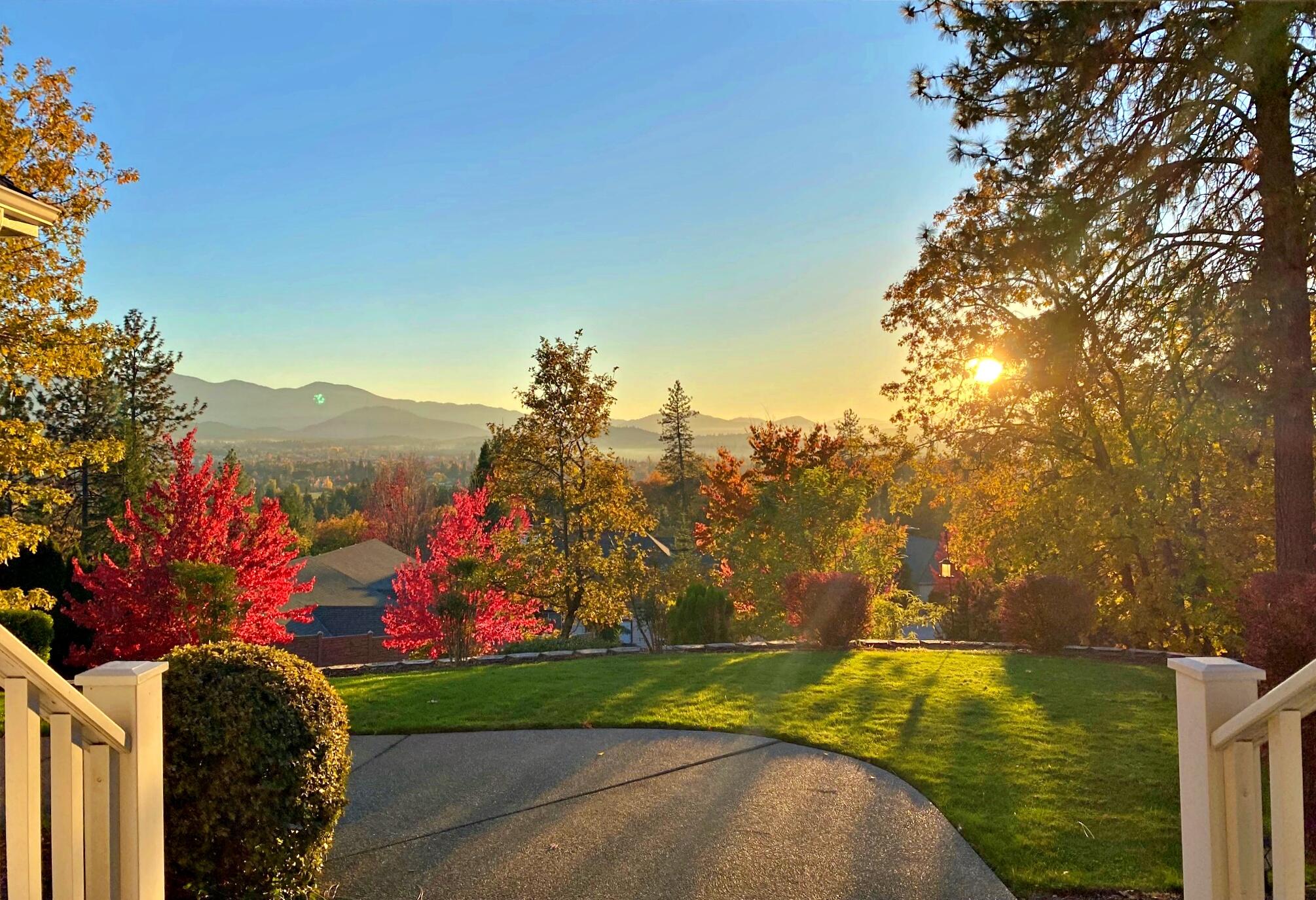 Sunview Pl, Grants Pass, OR 97526