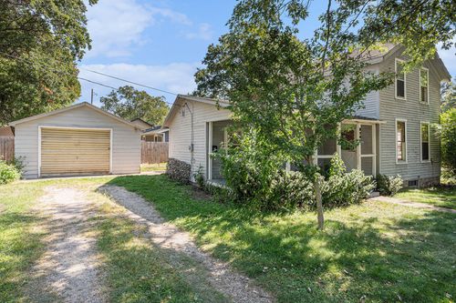 313 S Brown Street, Paw Paw, MI, 49079 | Card Image