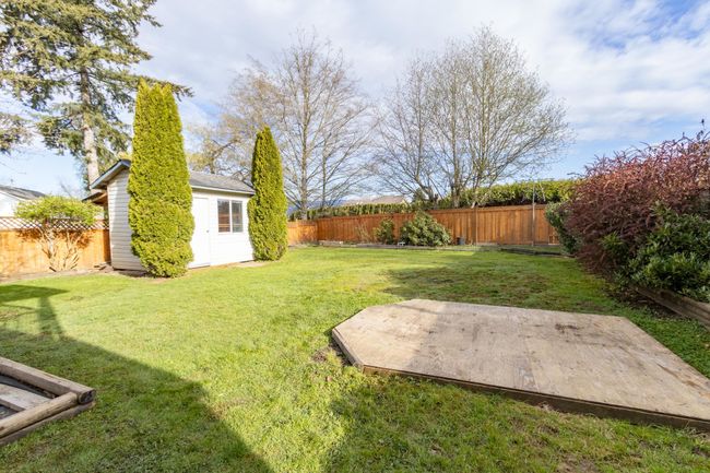 22759 Kendrick Lane, House other with 4 bedrooms, 3 bathrooms and 5 parking in Maple Ridge BC | Image 35