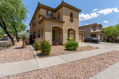 18548 W Sunbelt Drive, House other with 3 bedrooms, 3 bathrooms and null parking in Surprise AZ | Image 2