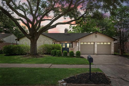 16442 Parksley Dr, Houston, TX, 77059-4719 | Card Image