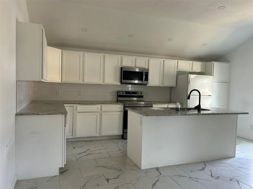 1136 Nw 99th St, Oklahoma City, OK, 73114-4904 | Card Image