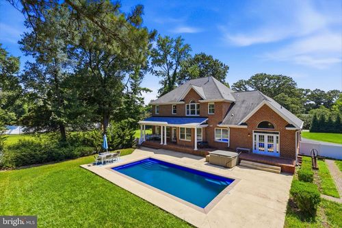 5248 Clifton St, ALEXANDRIA, VA, 22312-2115 | Card Image