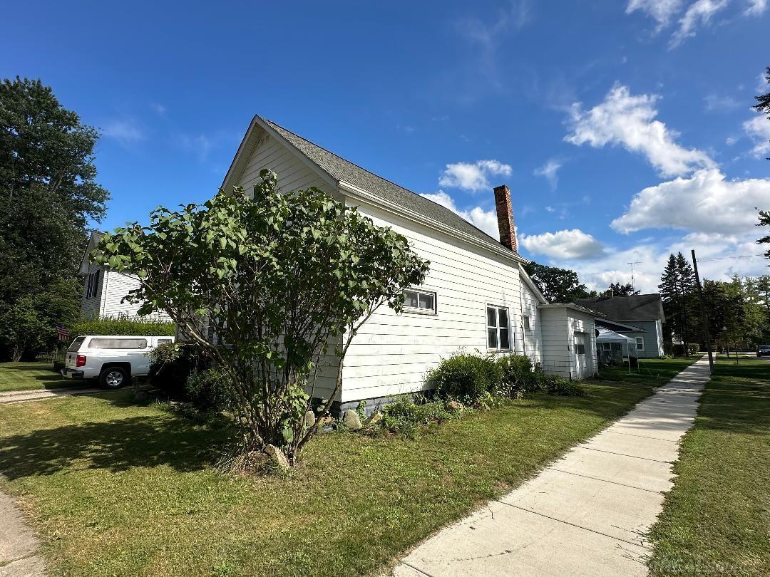 Sanborn Ave, Croswell, MI 48422