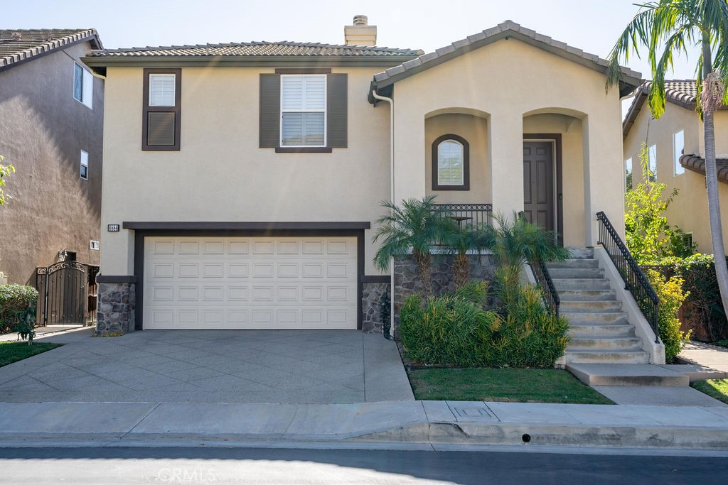 Residential Lease in Orange 3